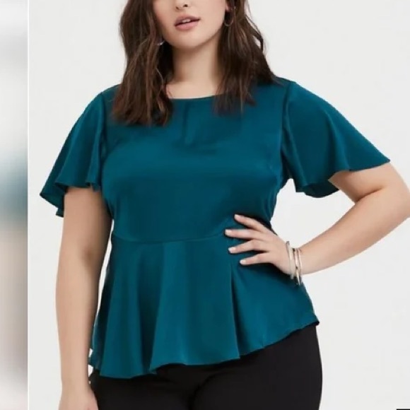 torrid Tops - NWOT Torrid shiny blue blouse size 2